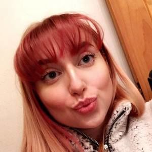 Meet your Posher, Ciera